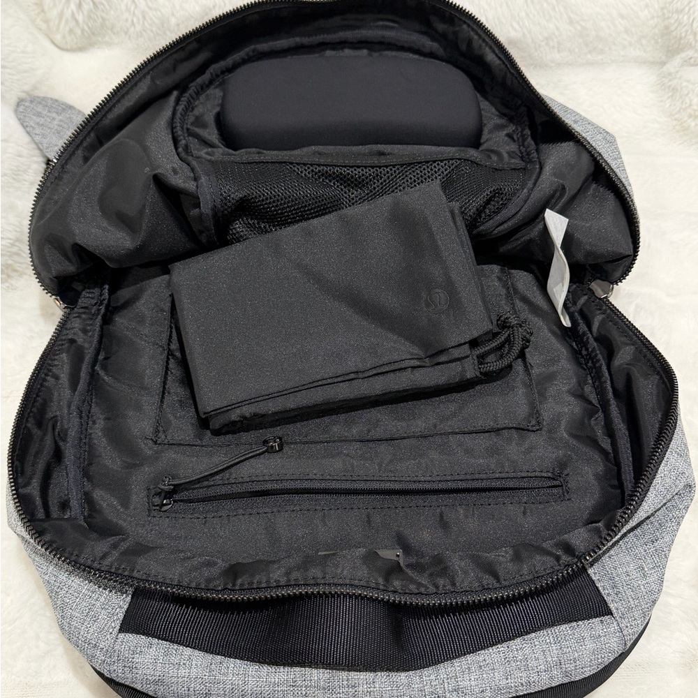 Lululemon | Out of Range 20L | Heathered Black Backpack | Like New - Picture 6 of 9
